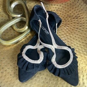 Boohoo Black and Gold Women's 👠